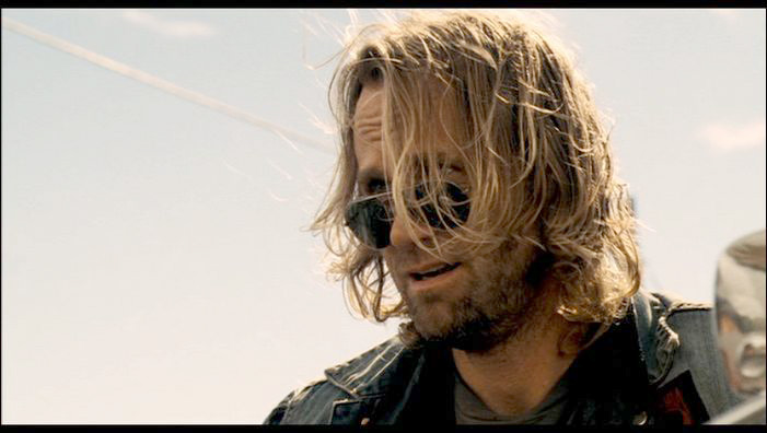 TEXAS_CHAINSAW_THE_BEGINNING_UR-36