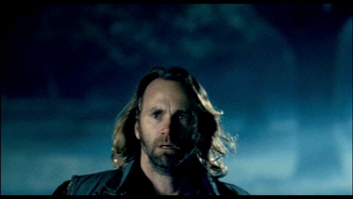 TEXAS_CHAINSAW_THE_BEGINNING_UR-58