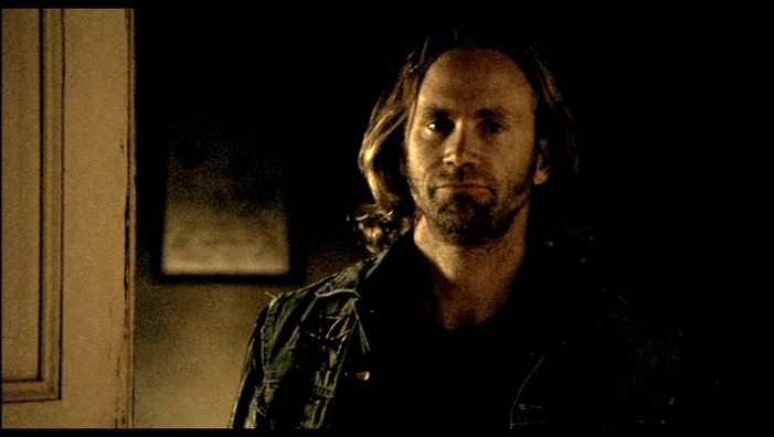 TEXAS_CHAINSAW_THE_BEGINNING_UR-84