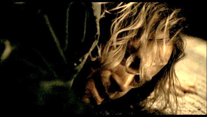 TEXAS_CHAINSAW_THE_BEGINNING_UR-114