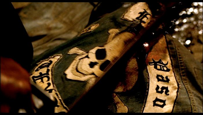 TEXAS_CHAINSAW_THE_BEGINNING_UR-131