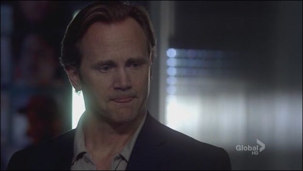 Lie.to.Me.S02E22.HDTV.XviD-LOL.[VTV][(041592)21-34-23]