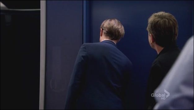 Lie.to.Me.S02E22.HDTV.XviD-LOL.[VTV][(052749)21-43-43]